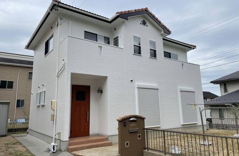 姫路の戸建てを守る！高耐久の屋根と外壁メンテナンスが今こそ必要です