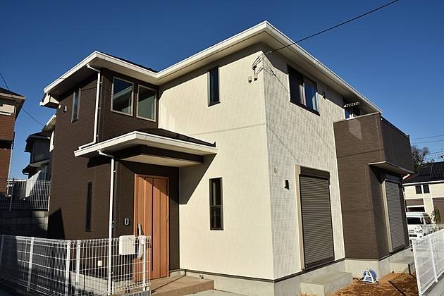 見積り無料！ひび割れや雨漏りの悩みを解消する戸建ての壁